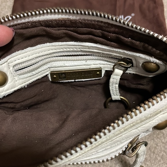 Used once, LINEA PELLE collection.Thick pebble distressed leather wristlet. - Picture 4 of 6